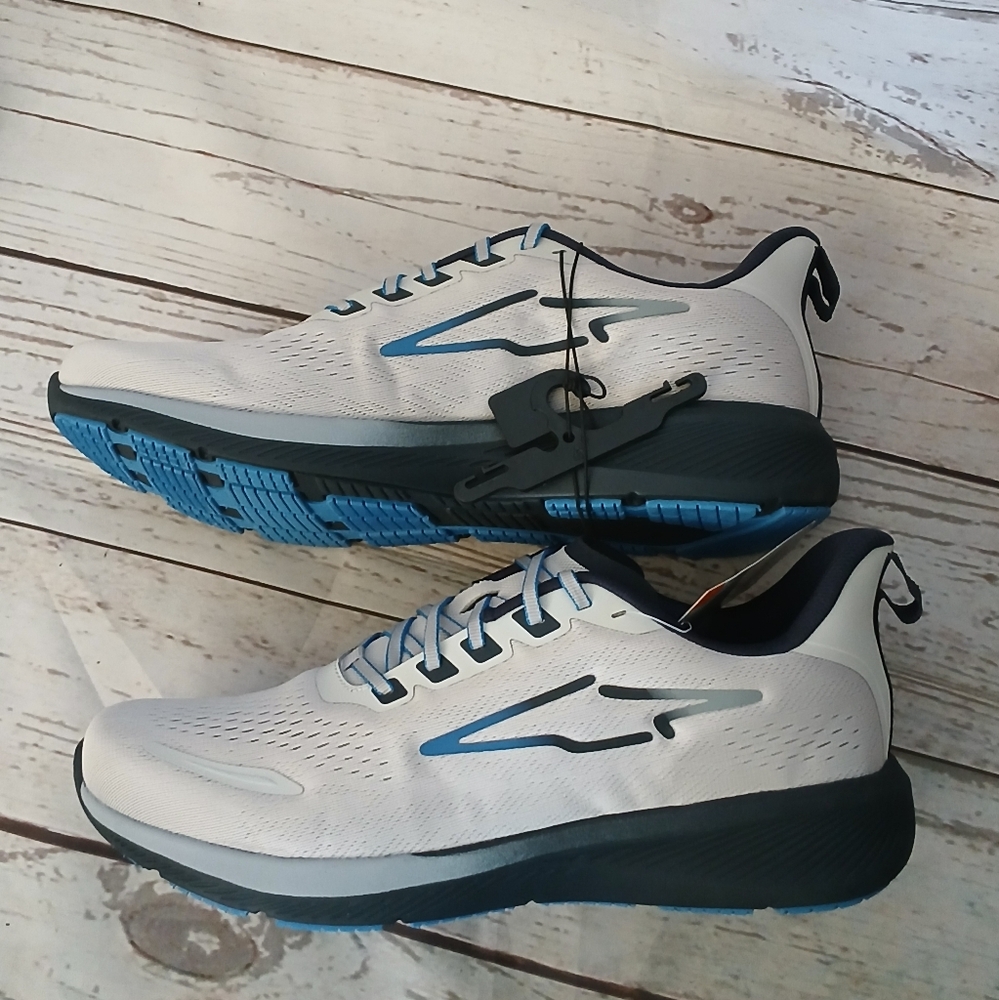 Avia men's light weight Radspeed sneakers grey size 13